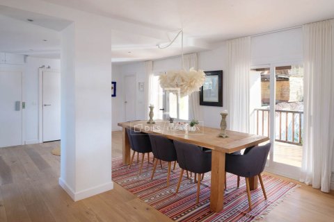 Villa de 6 dormitorios en venta en Premia De Dalt, Barcelona, Cataluña, Spain № 3997 - foto 12