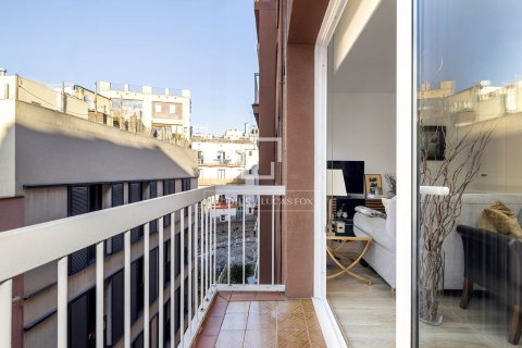 Apartamento de 2 dormitorios en venta en Barcelona, Cataluña, Spain № 3994 - foto 6