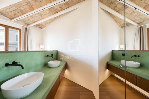 Купить квартиру в Барселона, Испания с 2 спальни, 142м², № 4082 - фото 12