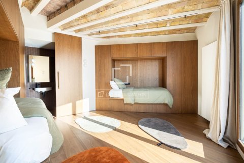 Купить квартиру в Барселона, Испания с 2 спальни, 142м², № 4082 - фото 23