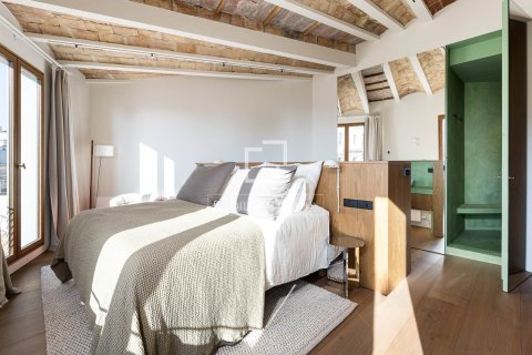 Купить квартиру в Барселона, Испания с 2 спальни, 142м², № 4082 - фото 11
