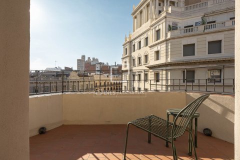 Купить квартиру в Барселона, Испания с 2 спальни, 142м², № 4082 - фото 15