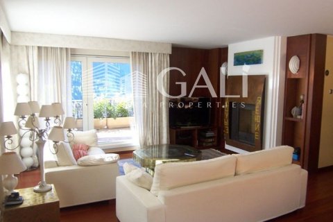 Villa de 6 dormitorios en venta en Principado De Andorra (Ninguna Poblacion Tiene C.P.), Lérida, Cataluña, Spain № 6018 - foto 5