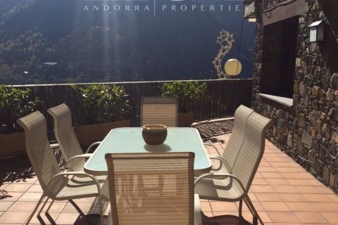 Villa de 6 dormitorios en venta en Principado De Andorra (Ninguna Poblacion Tiene C.P.), Lérida, Cataluña, Spain № 6018 - foto 17