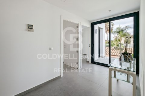 Купить виллу в Эмпуриабрава, Испания с 5 спален, 205м², № 6014 - фото 12