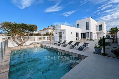 Купить виллу в Эмпуриабрава, Испания с 5 спален, 205м², № 6014 - фото 21
