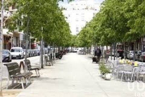 Propiedad comercial de 1589 m² en venta en Terrassa, Barcelona, Cataluña, Spain № 4893 - foto 4