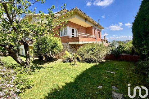 Купить дом в Корбера-де-Льобрегат, Испания с 5 спален, 540м², № 4898 - фото 2