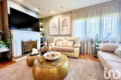 Купить дом в Корбера-де-Льобрегат, Испания с 5 спален, 540м², № 4898 - фото 16