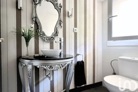 Купить дом в Корбера-де-Льобрегат, Испания с 5 спален, 540м², № 4898 - фото 22