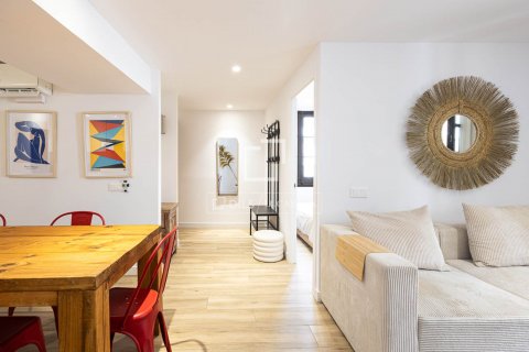 Apartamento de 2 dormitorios en alquiler en Barcelona, Cataluña, Spain № 8674 - foto 18