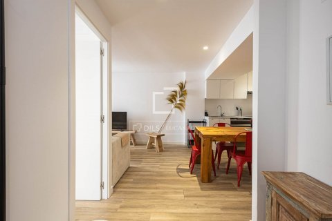 Apartamento de 2 dormitorios en alquiler en Barcelona, Cataluña, Spain № 8674 - foto 16
