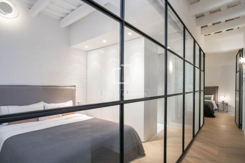 Снять в аренду квартиру в Барселона, Испания с 2 спальни, 76м², № 8748 - фото 8