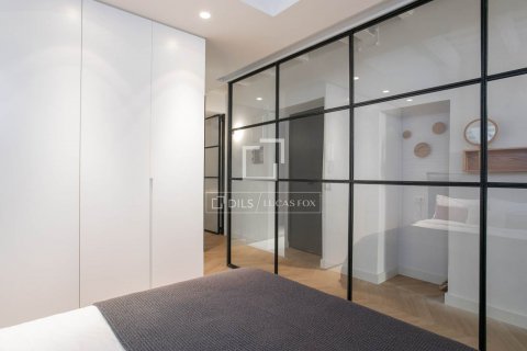 Снять в аренду квартиру в Барселона, Испания с 2 спальни, 76м², № 8748 - фото 17