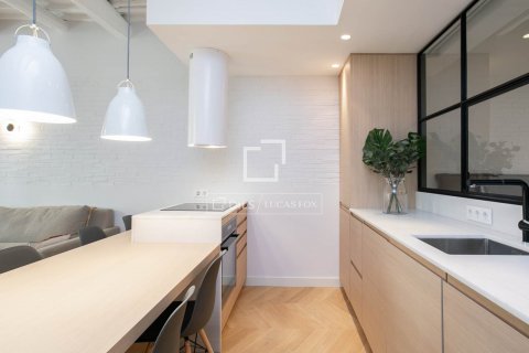 Снять в аренду квартиру в Барселона, Испания с 2 спальни, 76м², № 8748 - фото 29