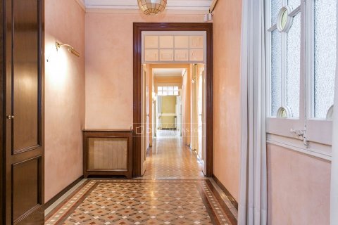 3 bedrooms apartment for sale in Barcelona, Catalonia, Spain № 8753 - photo 19