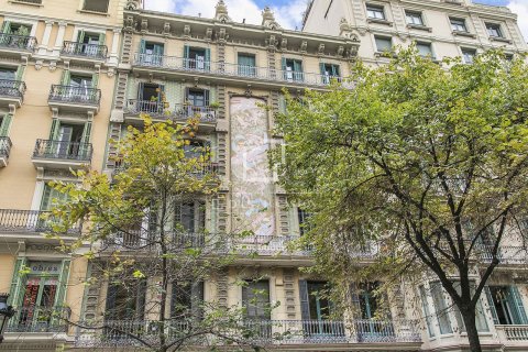 Apartamento de 5 dormitorios en venta en Barcelona, Cataluña, Spain № 8756 - foto 25