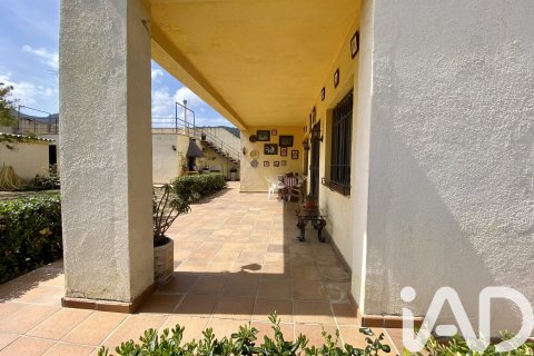 Сasa de 4 dormitorios en venta en Argentona, Barcelona, Cataluña, Spain № 7527 - foto 23