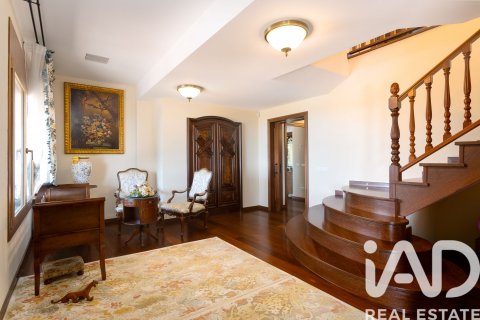 Сasa de 5 dormitorios en venta en Sant Andreu de Llavaneres, Barcelona, Cataluña, Spain № 7529 - foto 12
