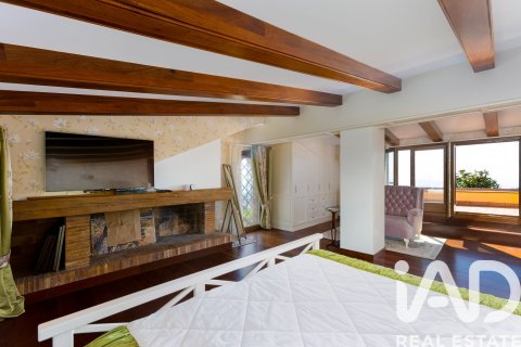 Сasa de 5 dormitorios en venta en Sant Andreu de Llavaneres, Barcelona, Cataluña, Spain № 7529 - foto 19