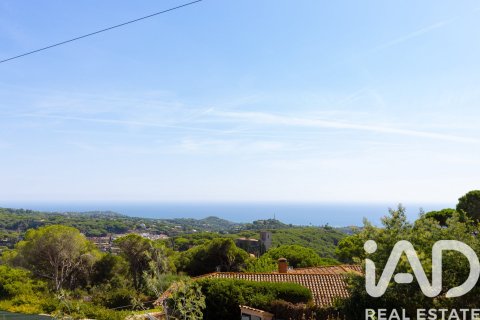Сasa de 5 dormitorios en venta en Sant Andreu de Llavaneres, Barcelona, Cataluña, Spain № 7529 - foto 23