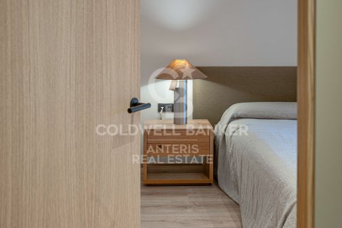 Купить квартиру в Барселона, Испания с 4 спальни, 190м², № 7765 - фото 4