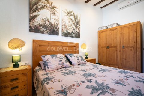 Villa de 4 dormitorios en venta en Alcanar, Tarragona, Cataluña, Spain № 7763 - foto 11