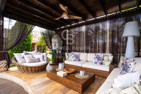 Villa de 4 dormitorios en venta en Alcanar, Tarragona, Cataluña, Spain № 7763 - foto 29