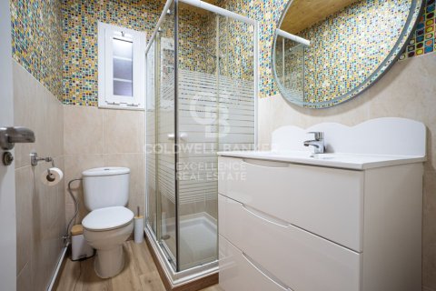 Villa de 4 dormitorios en venta en Alcanar, Tarragona, Cataluña, Spain № 7763 - foto 9