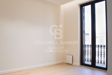 Купить квартиру в Барселона, Испания с 2 спальни, 105м², № 7766 - фото 9