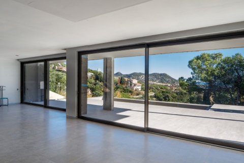 Сasa de 4 dormitorios en venta en Premia De Dalt, Barcelona, Cataluña, Spain № 3587 - foto 3