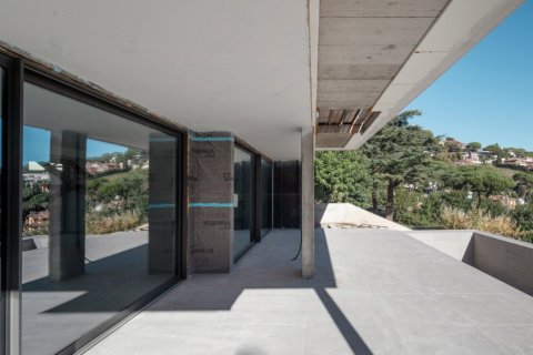 Сasa de 4 dormitorios en venta en Premia De Dalt, Barcelona, Cataluña, Spain № 3587 - foto 12
