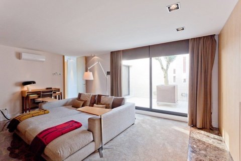 Сasa de 5 dormitorios en venta en Sant Andreu de Llavaneres, Barcelona, Cataluña, Spain № 3585 - foto 12