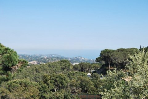 Сasa de 5 dormitorios en venta en Sant Andreu de Llavaneres, Barcelona, Cataluña, Spain № 3585 - foto 2