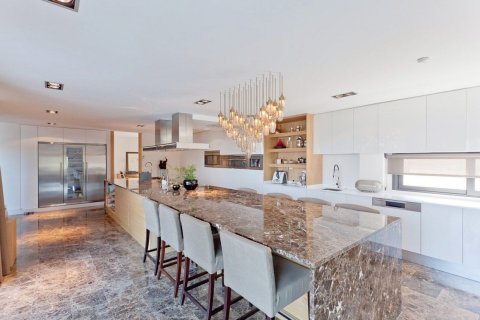 Сasa de 5 dormitorios en venta en Sant Andreu de Llavaneres, Barcelona, Cataluña, Spain № 3585 - foto 16