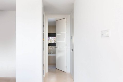 Villa de 6 dormitorios en venta en Castelldefels, Barcelona, Cataluña, Spain № 6420 - foto 19