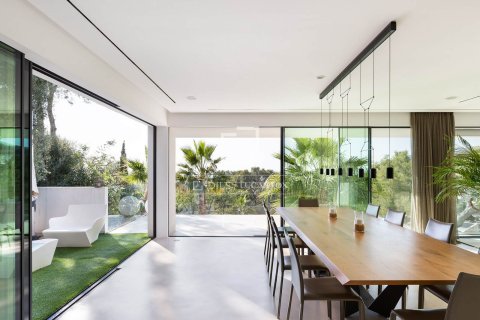 Villa de 6 dormitorios en venta en Castelldefels, Barcelona, Cataluña, Spain № 6420 - foto 4