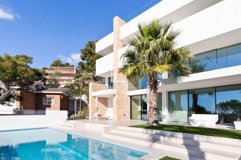 Villa de 6 dormitorios en venta en Castelldefels, Barcelona, Cataluña, Spain № 6420
