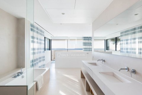 Villa de 6 dormitorios en venta en Castelldefels, Barcelona, Cataluña, Spain № 6420 - foto 6