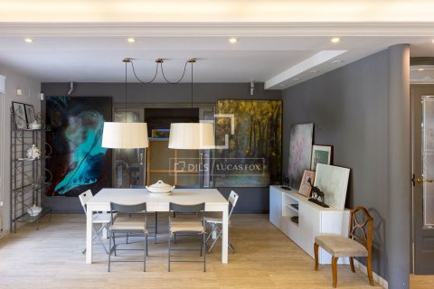 Villa de 6 dormitorios en venta en El Masnou, Barcelona, Cataluña, Spain № 6422 - foto 14