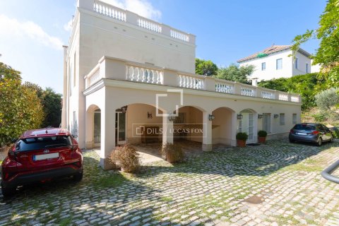 Villa de 6 dormitorios en venta en El Masnou, Barcelona, Cataluña, Spain № 6422 - foto 8