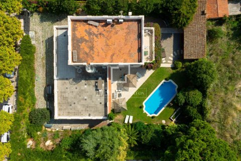 Villa de 6 dormitorios en venta en El Masnou, Barcelona, Cataluña, Spain № 6422 - foto 6