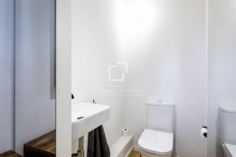 Villa de 4 dormitorios en venta en Sant Cugat del Vallès, Barcelona, Cataluña, Spain № 6418 - foto 13