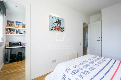 Villa de 4 dormitorios en venta en Sant Cugat del Vallès, Barcelona, Cataluña, Spain № 6418 - foto 20