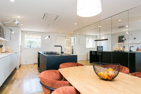 Villa de 4 dormitorios en venta en Sant Cugat del Vallès, Barcelona, Cataluña, Spain № 6418 - foto 7