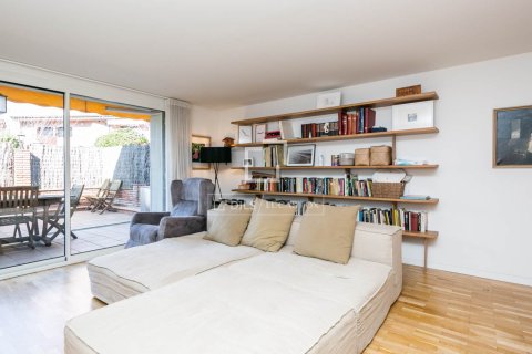 Villa de 4 dormitorios en venta en Sant Cugat del Vallès, Barcelona, Cataluña, Spain № 6418 - foto 10