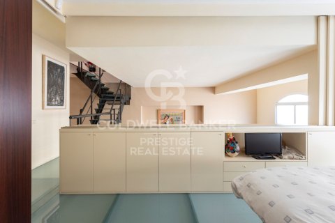 Dúplex de 2 dormitorios en venta en Barcelona, Cataluña, Spain № 5440 - foto 16