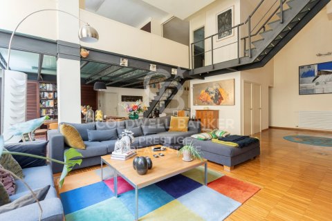 Dúplex de 2 dormitorios en venta en Barcelona, Cataluña, Spain № 5440 - foto 4