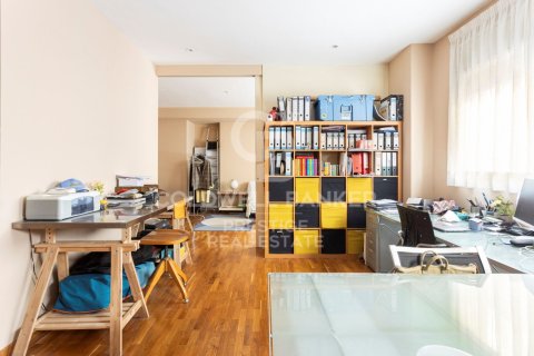 Dúplex de 2 dormitorios en venta en Barcelona, Cataluña, Spain № 5440 - foto 20