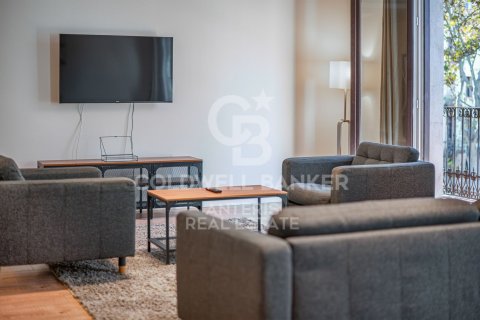 Купить квартиру в Барселона, Испания с 3 спальни, 141м², № 5434 - фото 4